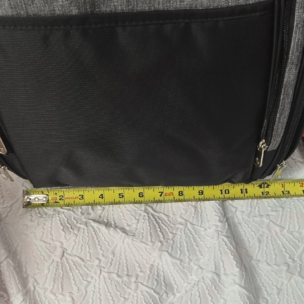 Fisher-Price 15 pockets